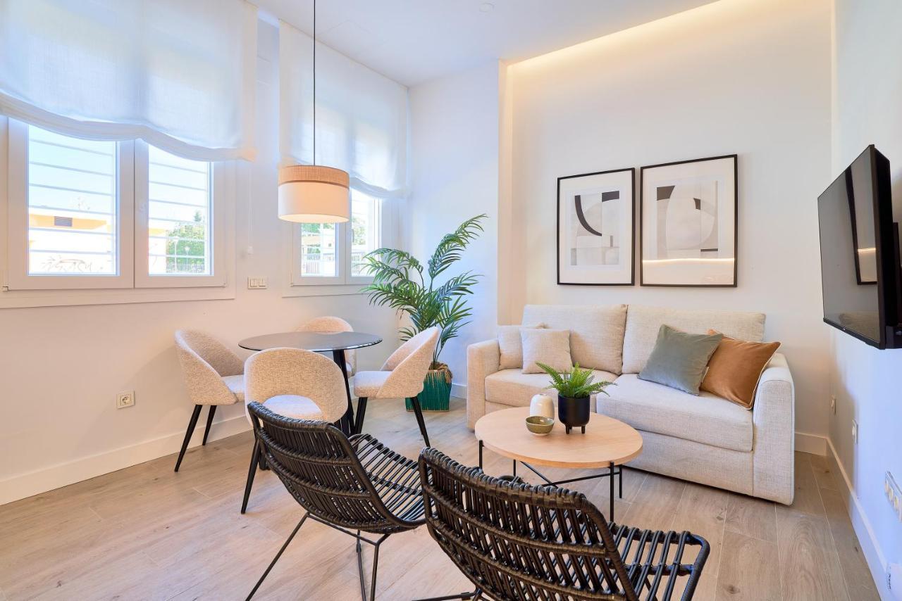 Apartament Lofts Parque De Huelin Malaga Zewnętrze zdjęcie