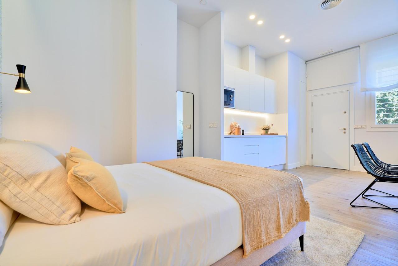 Apartament Lofts Parque De Huelin Malaga Zewnętrze zdjęcie
