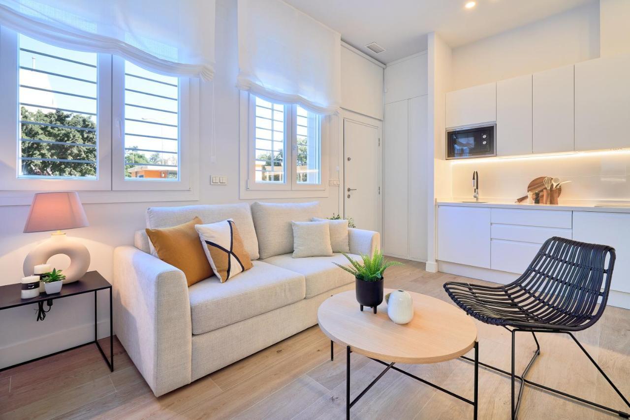 Apartament Lofts Parque De Huelin Malaga Zewnętrze zdjęcie